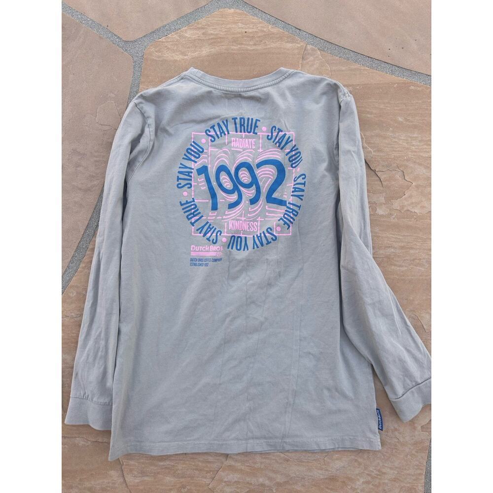 Dutch Bros Coffee Adult Beige Long Sleeve Graphic T-shirt Size Large - Picture 2 of 3